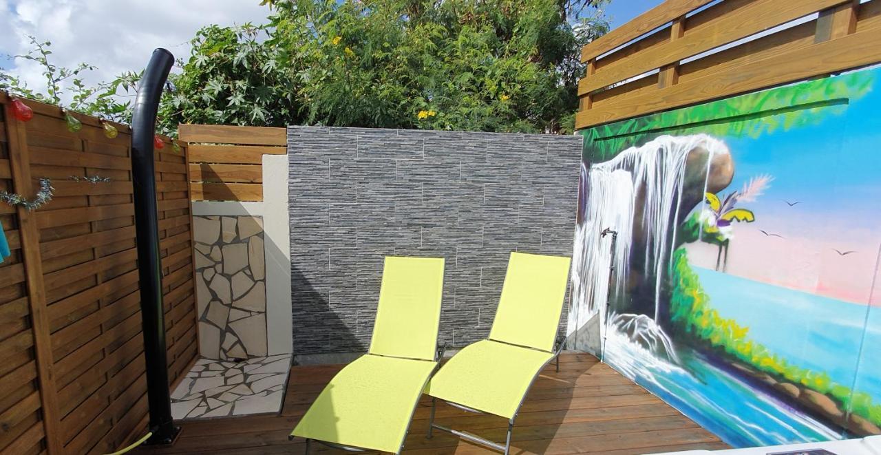 "Chez Claudia "Charmant Logement Avec Jacuzzi Privatif En Toute Intimite Sur Belle Terrasse Exterieure En Bois Et Piscine Courcelles エクステリア 写真