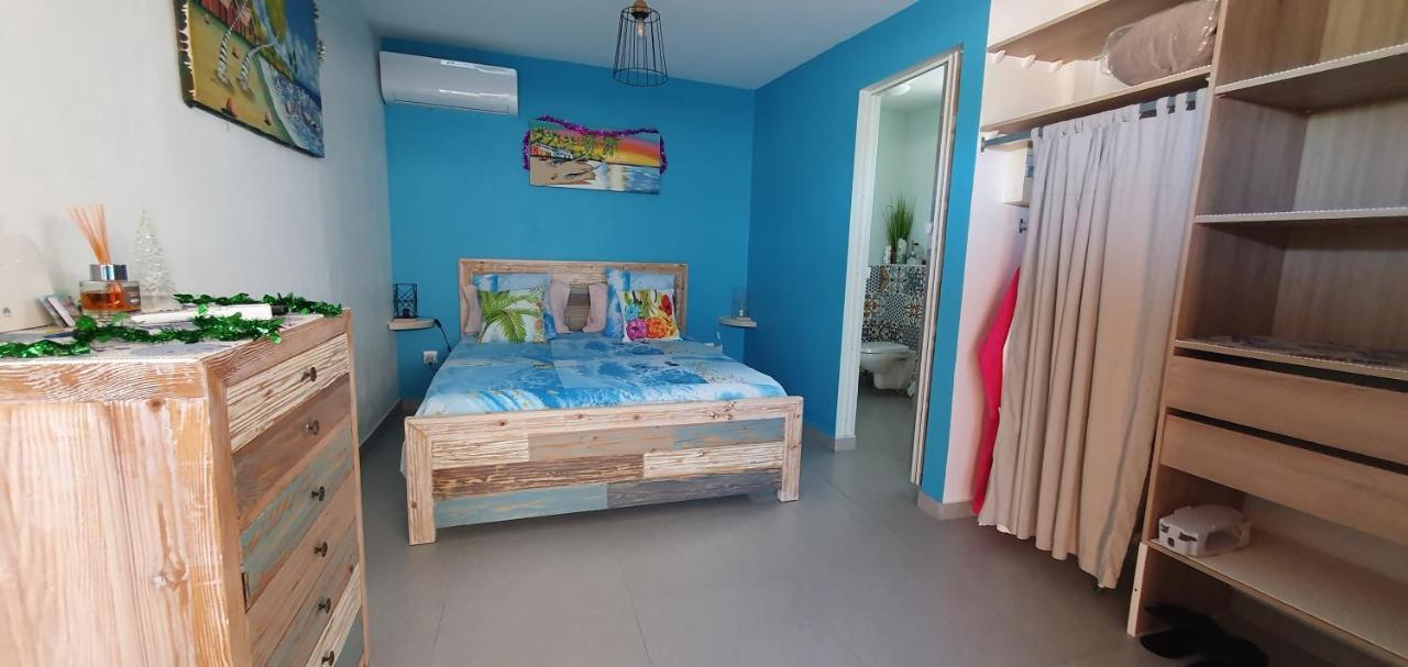 "Chez Claudia "Charmant Logement Avec Jacuzzi Privatif En Toute Intimite Sur Belle Terrasse Exterieure En Bois Et Piscine Courcelles エクステリア 写真