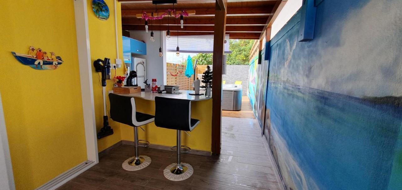 "Chez Claudia "Charmant Logement Avec Jacuzzi Privatif En Toute Intimite Sur Belle Terrasse Exterieure En Bois Et Piscine Courcelles エクステリア 写真