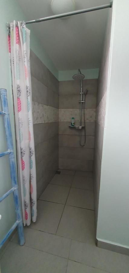 "Chez Claudia "Charmant Logement Avec Jacuzzi Privatif En Toute Intimite Sur Belle Terrasse Exterieure En Bois Et Piscine Courcelles エクステリア 写真