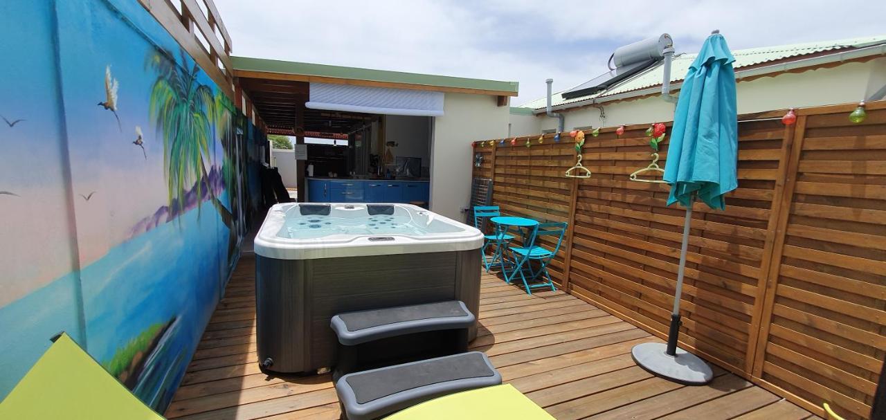 "Chez Claudia "Charmant Logement Avec Jacuzzi Privatif En Toute Intimite Sur Belle Terrasse Exterieure En Bois Et Piscine Courcelles エクステリア 写真